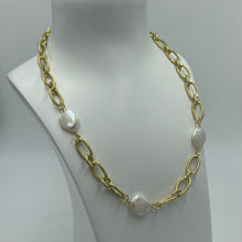 Load image into Gallery viewer, &#39;Collette&#39; Coin Pearl Freshwater Pearl Necklace
