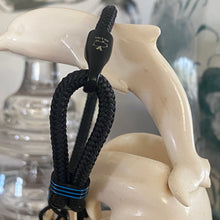 Load image into Gallery viewer, Stunning new range of Men's Stainless steel and nautical rope jewellery, hand made in Amsterdam and designed with strength to be worn 24/7
Black 4mm rope with Black 6mm Hook
In stock now size S
Also available in other colors and sizes 