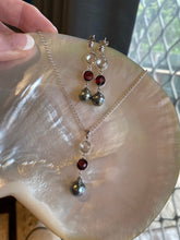Load image into Gallery viewer, 'Garna' Tahitian South sea pearl earrings