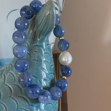 Load image into Gallery viewer, 'Aquamarine' White South Sea Pearl Bracelet