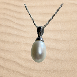 925 sterling silver fixed pendant with 7.5mm white drop shaped pearl (also available in pink pearls)