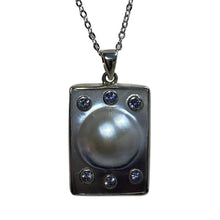 Load image into Gallery viewer, 'Azar' Australian South Sea 'Mabe' pearl pendant
