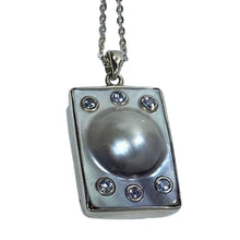 Load image into Gallery viewer, 'Azar' Australian South Sea 'Mabe' pearl pendant