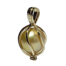 Load image into Gallery viewer, Pearl Cage - swirl 12mm
