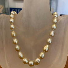 Load image into Gallery viewer, 'Weeroona' Australian South Sea Pearl Strand Golden tones