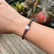 Load image into Gallery viewer, Silicone Bracelets with Freshwater Pearls