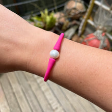 Load image into Gallery viewer, Silicone Bracelets with Freshwater Pearls