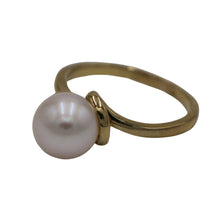 Load image into Gallery viewer, Akoya Sea pearl ring which features a Round shape pearl, 8.8mm in size. It is White with strong Pink hues in color, AAA grade and set in 9ct Yellow Gold Size N (54)
