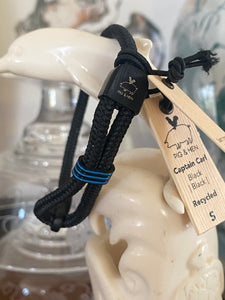 Stunning new range of Men's Stainless steel and nautical rope jewellery, hand made in Amsterdam and designed with strength to be worn 24/7

Black 4mm rope with Black&nbsp; 6mm Hook

In stock now size S

Also available in other colors and sizes&nbsp;