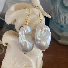 Load image into Gallery viewer, &#39;Baroque&#39; Freshwater Pearl Earrings
