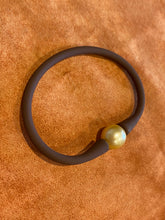 Load image into Gallery viewer, &#39;Nepean&#39; Golden South Sea Pearl Interchangeable
