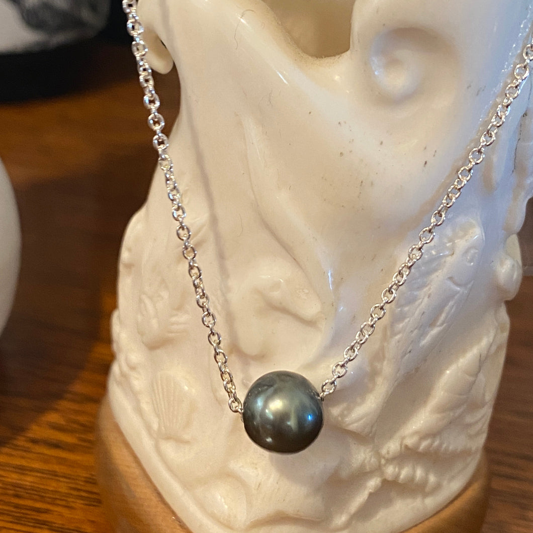 'Juna' Tahitian South Sea pearl slider necklace