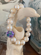 Load image into Gallery viewer, &quot;Vintage glass&quot; and Freshwater Pearl Bracelet
