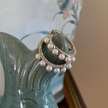 Load image into Gallery viewer, &#39;Aloha&#39; Freshwater Pearl Huggie Earrings
