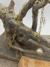 Load image into Gallery viewer, &#39;Chelsea&#39; Freshwater Pearl Necklace
