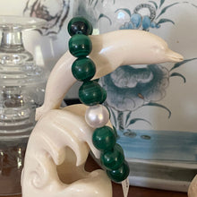 Load image into Gallery viewer, "Malachite" and Freshwater Pearl Bracelet
