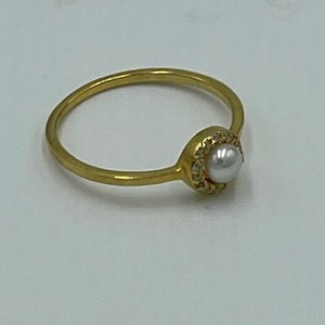 'Sisi' Freshwater Pearl Ring