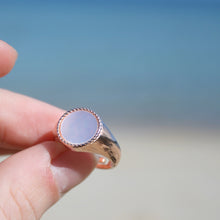 Load image into Gallery viewer, &#39;Glow&#39; Mother of Pearl Ring
