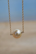 Load image into Gallery viewer, &#39;Juni&#39; Australian South Sea Golden pearl necklace

