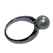 Load image into Gallery viewer, &#39;Roz&#39; Australian South Sea Pearl Ring
