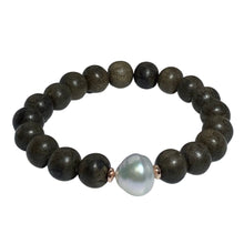 Load image into Gallery viewer, &quot;Graywood&quot; wood and Australian South Sea Pearl Bracelet
