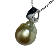 Load image into Gallery viewer, South Sea Pearl Pendant
