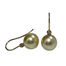 Load image into Gallery viewer, &quot;Golden&quot; South Sea Pearl Earrings

