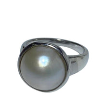 Load image into Gallery viewer, &#39;Melitta&#39; South Sea Pearl Ring
