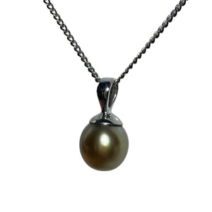 'Anna' Australian South Sea pearl pendant