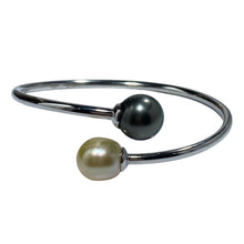 Load image into Gallery viewer, Multi Color South Sea Pearl Bangle

