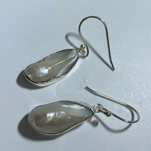 'Kim' Hook Style Freshwater Pearl Earrings