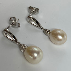 'Emma' Stud Style Freshwater Pearl Earrings