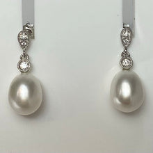 Load image into Gallery viewer, &#39;Madeline&#39; Stud Style Freshwater Pearl Earrings
