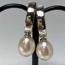 Load image into Gallery viewer, &#39;Ally&#39; Freshwater Pearl Huggie Earrings
