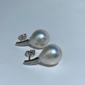 'Andrea' Freshwater Pearl Stud Style Earrings