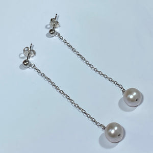 'Pamela' Freshwater Pearl Earrings