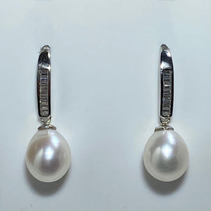 'Tiana' Freshwater Pearl Earrings