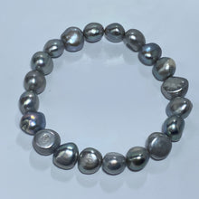 Load image into Gallery viewer, &#39;Iris&#39; Freshwater Keshi Pearl Bracelet
