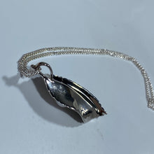 Load image into Gallery viewer, &#39;Allegra&#39; Freshwater Pearl Pendant

