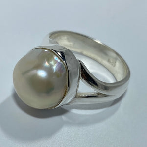 'Ocean' Freshwater Pearl Ring