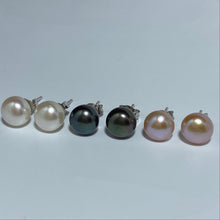 Load image into Gallery viewer, Freshwater Pearl Studs
