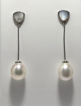Load image into Gallery viewer, &#39;Mother of Pearl&#39; Freshwater Pearl Earrings
