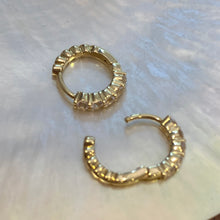 Load image into Gallery viewer, Detachable &quot;Huggie&quot; style Earrings
