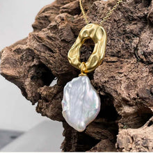Load image into Gallery viewer, &#39;Rockpool&#39; Freshwater Pearl Pendant
