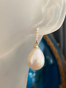'Jusi' Freshwater Edison Pearl Earrings