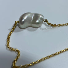 Load image into Gallery viewer, &#39;Kyoki&#39; Australian South Sea Keshi pearl necklace
