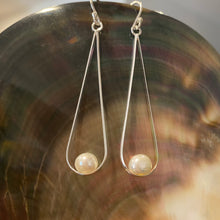 Load image into Gallery viewer, &#39;Valerie&#39; Hook Style Freshwater Pearl Earrings
