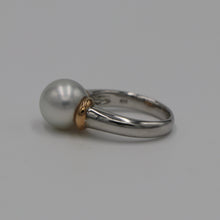 Load image into Gallery viewer, &#39;Lorelei&#39; Australian South Sea pearl ring
