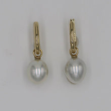 Load image into Gallery viewer, Detachable Earrings Australian South Sea Pearls
