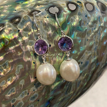 Load image into Gallery viewer, &#39;Zhuri Amethyst&#39; Freshwater Pearl Earrings
